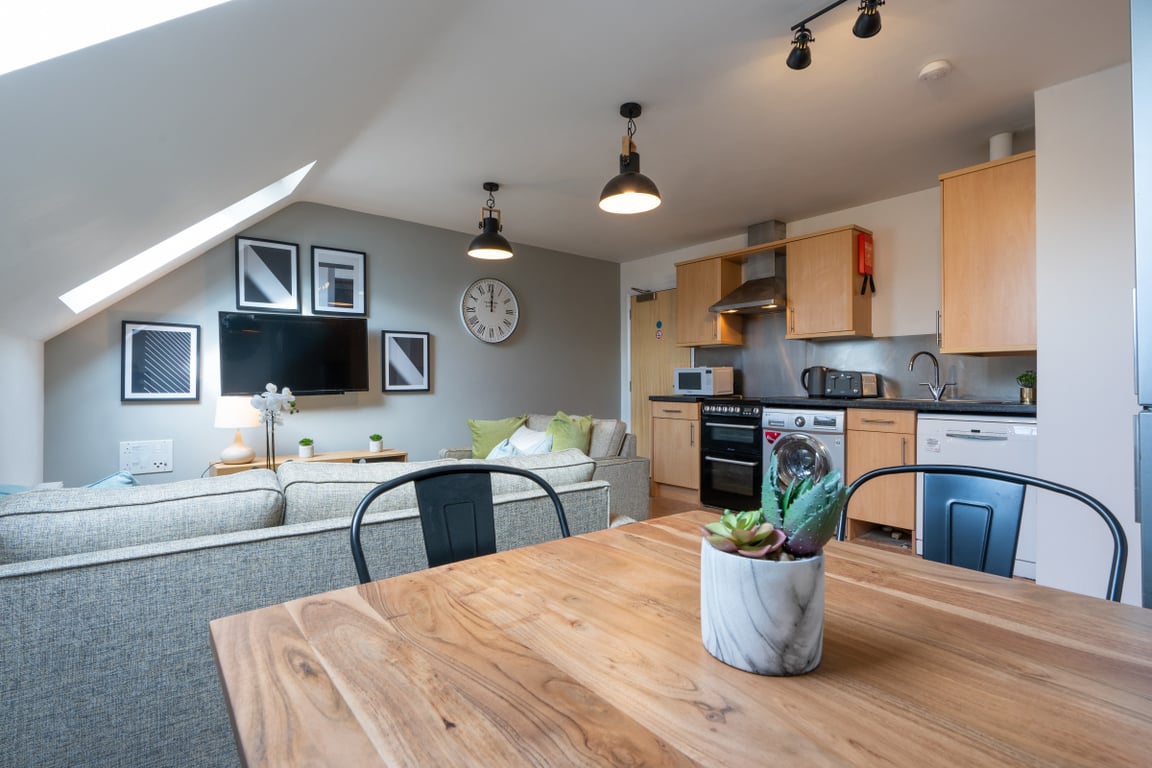 Flat 6, Hope Court
