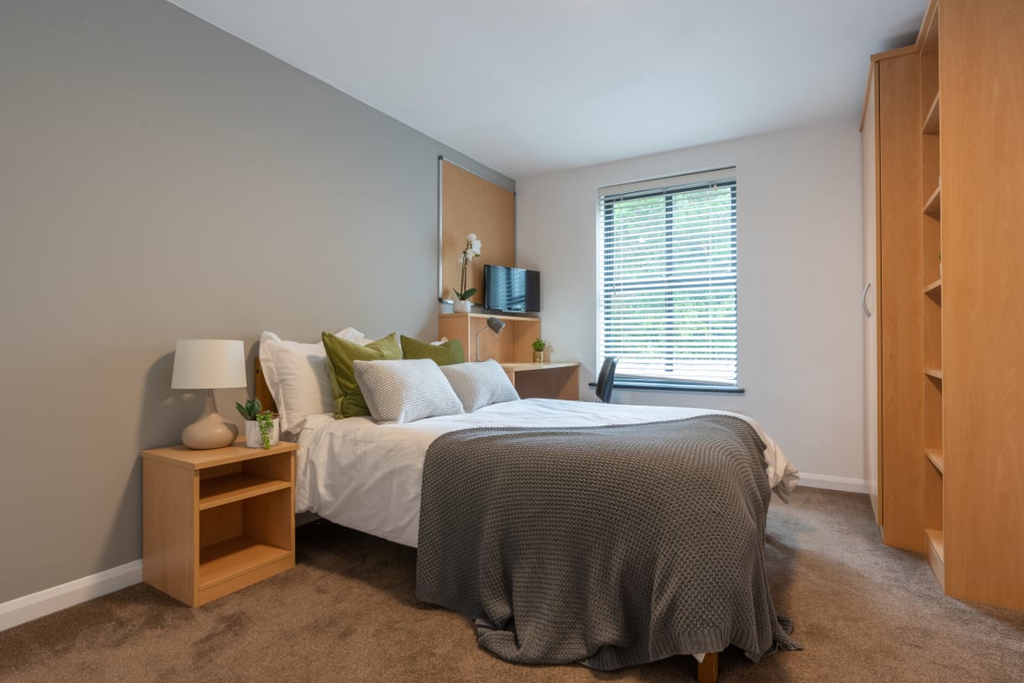 Flat 4, Hope Court