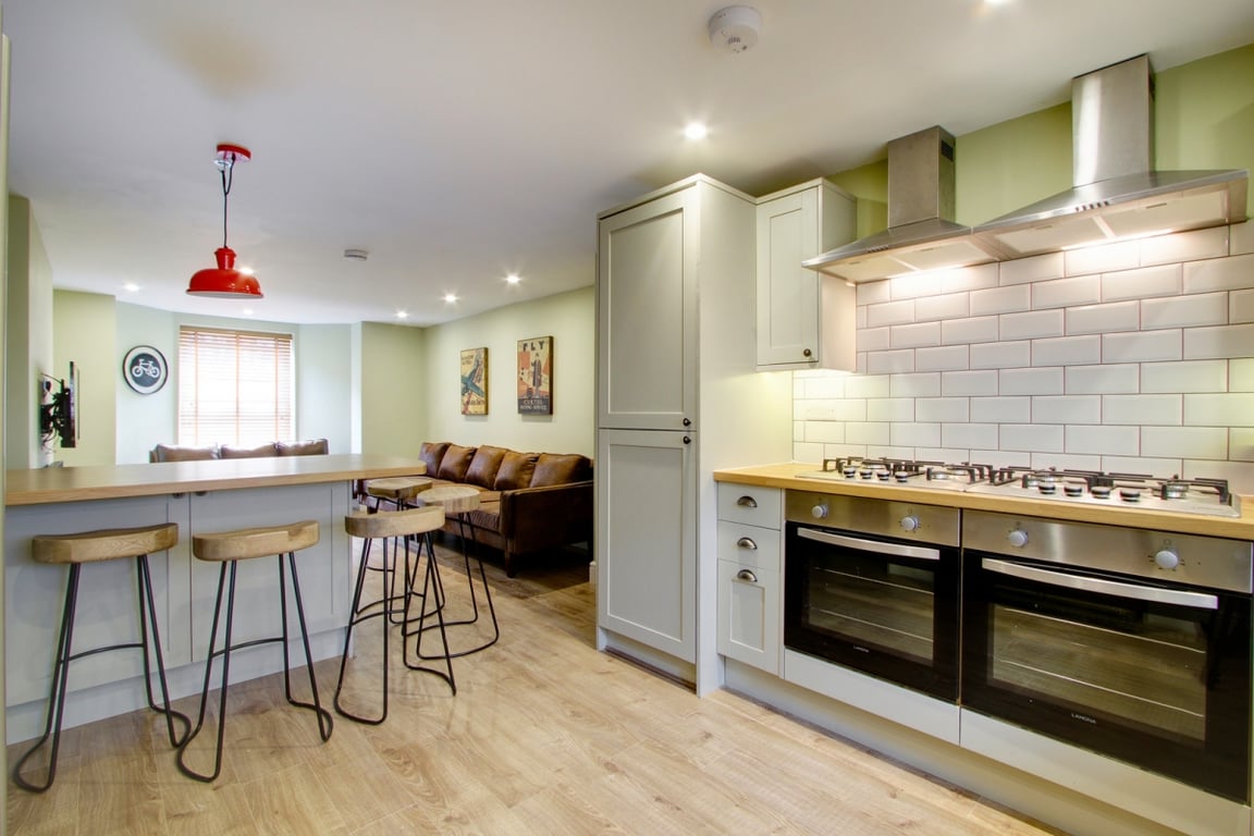18 Ebberston Terrace