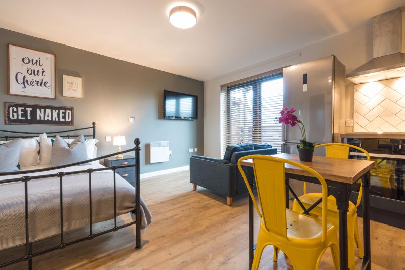 Flat 7, Byron Lofts