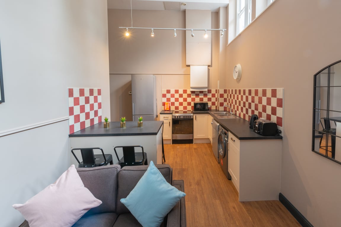 Flat P Bishop Blackall School