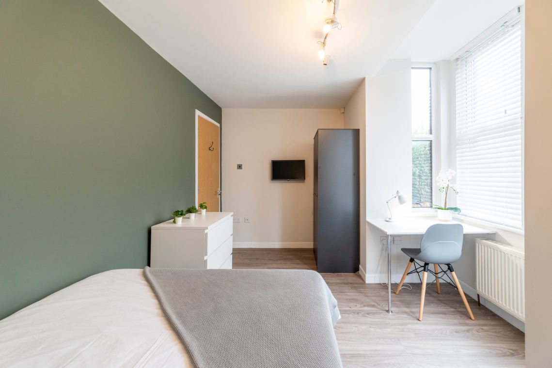 99 Chillingham Road