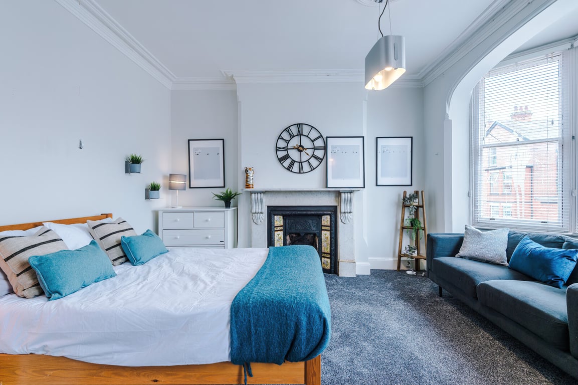 4 Seely Road