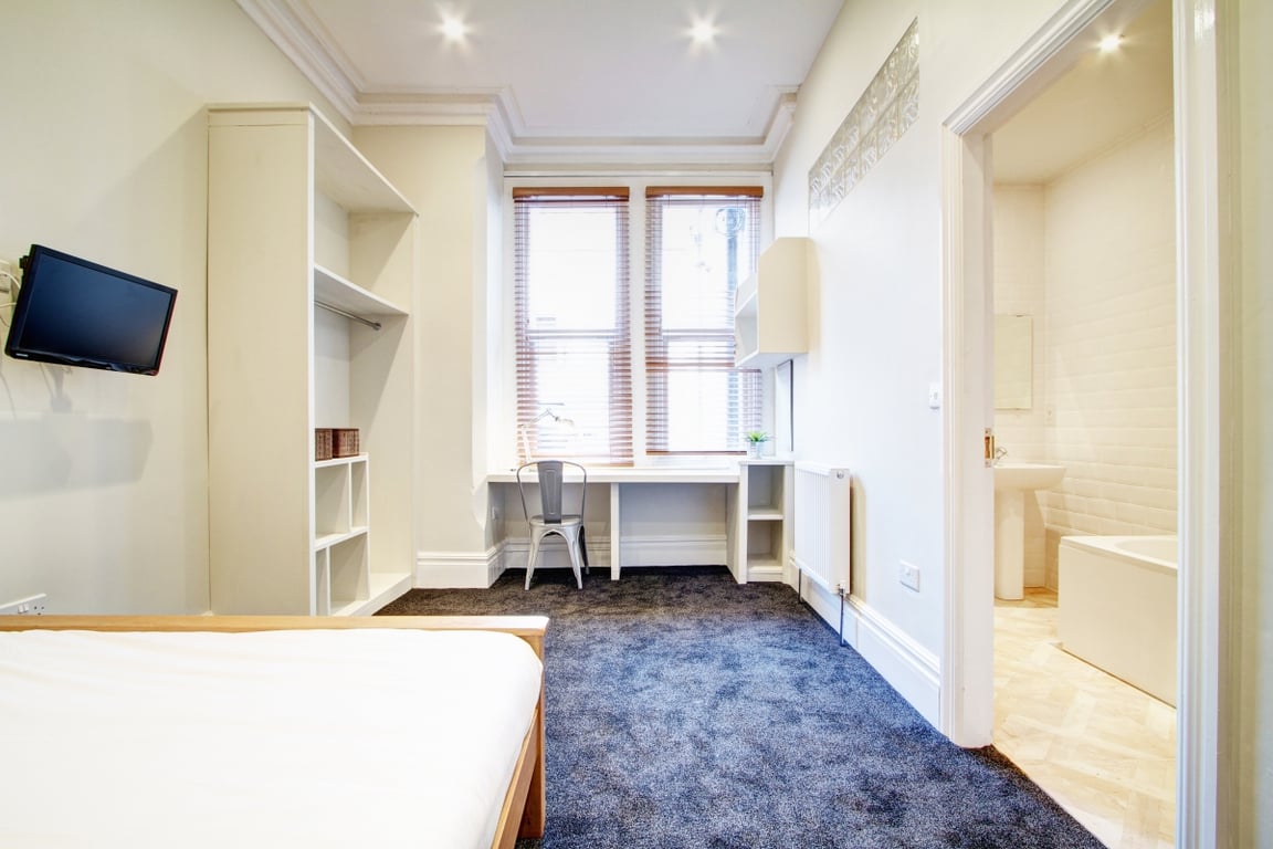 Flat 1, 28 Waterloo Road