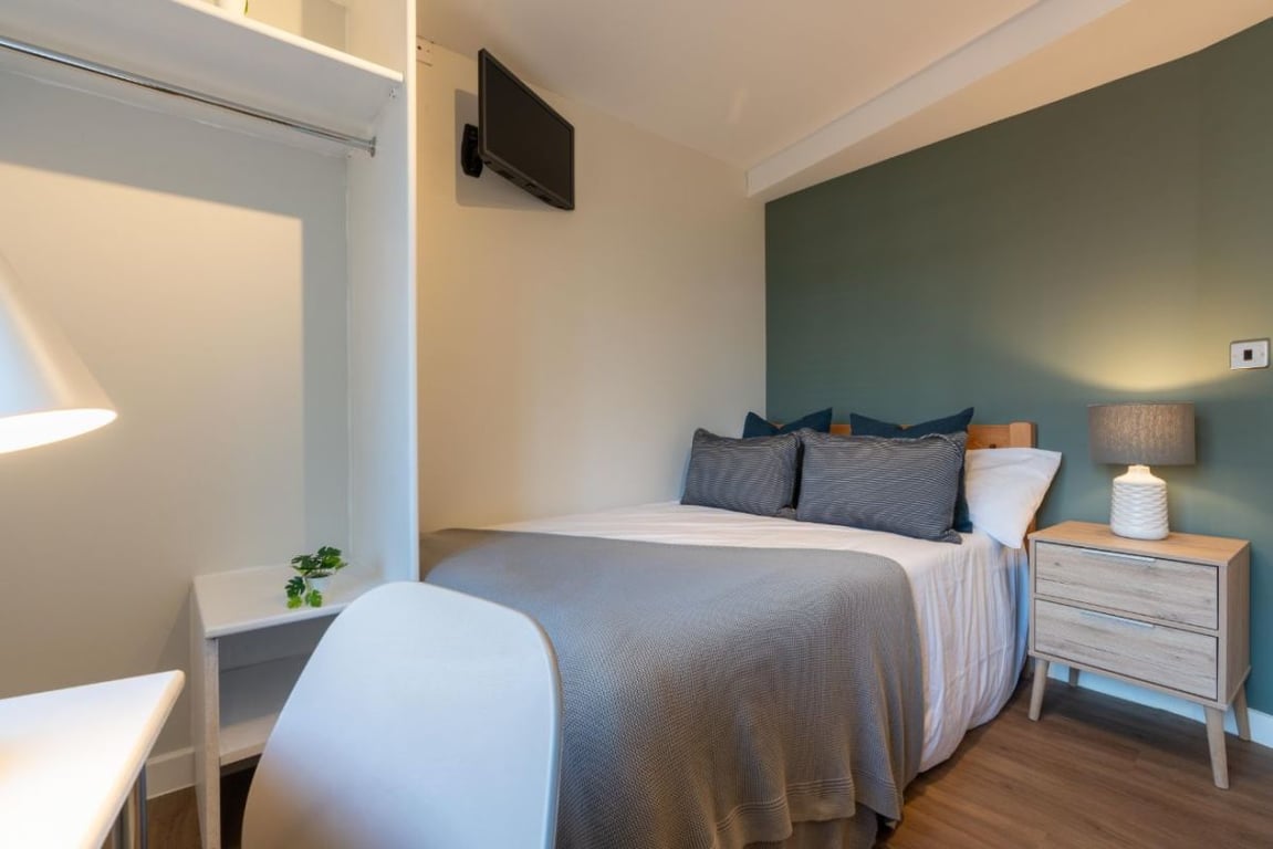 Flat 10 Shiners Yard, 123 Jesmond Road