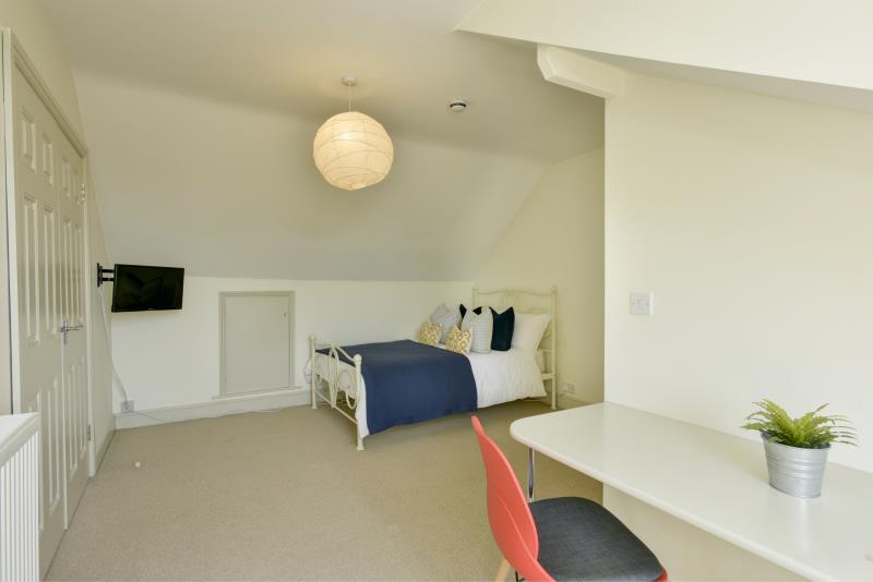 3 Edgerton Park Road