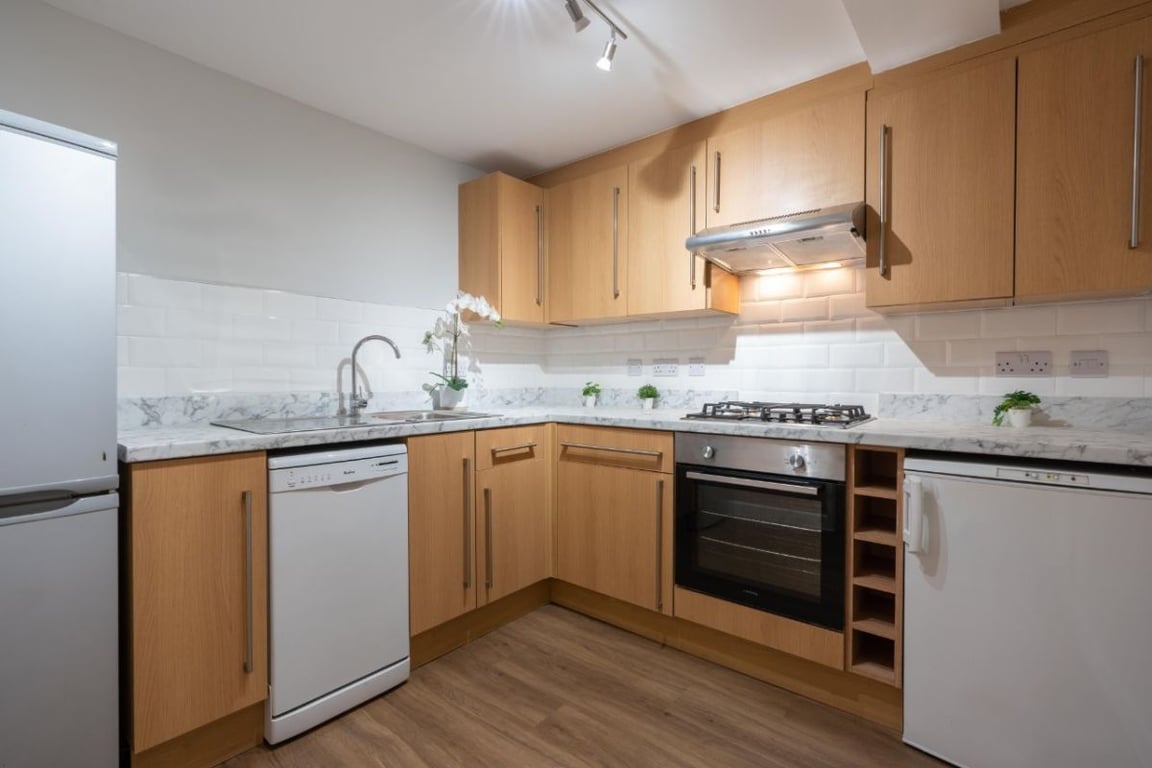 Flat 9 Shiners Yard, 123 Jesmond Road