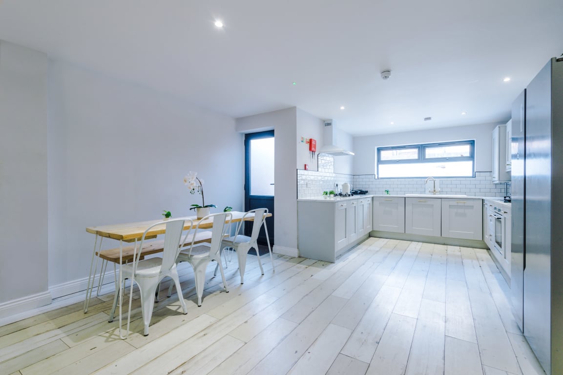 66 Woodcroft Road