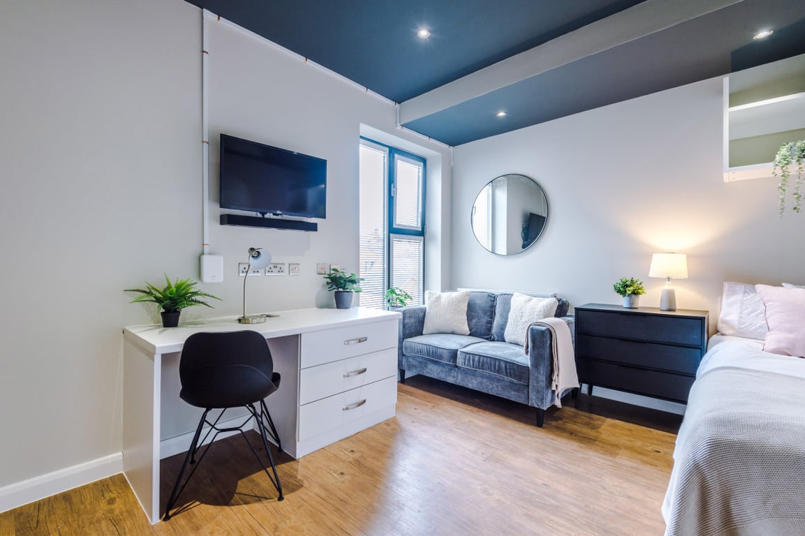 Flat 12, 160 Upper New Walk