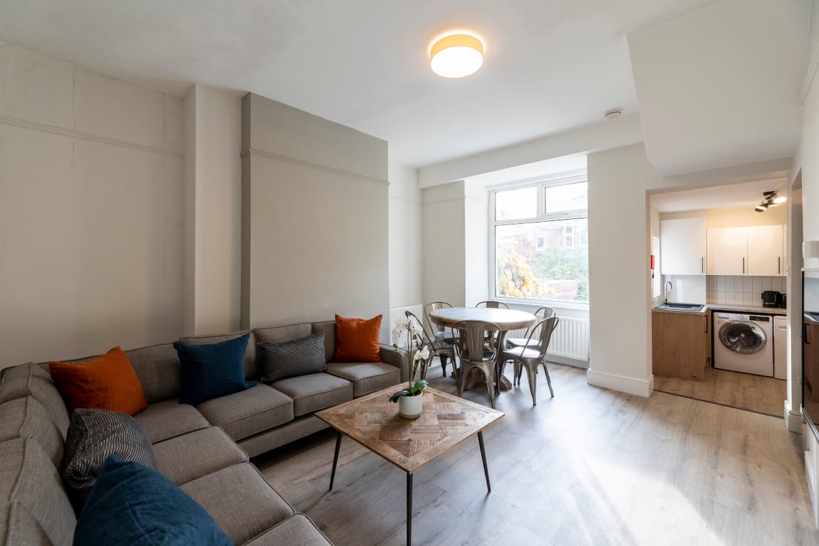 18 Springbank Road