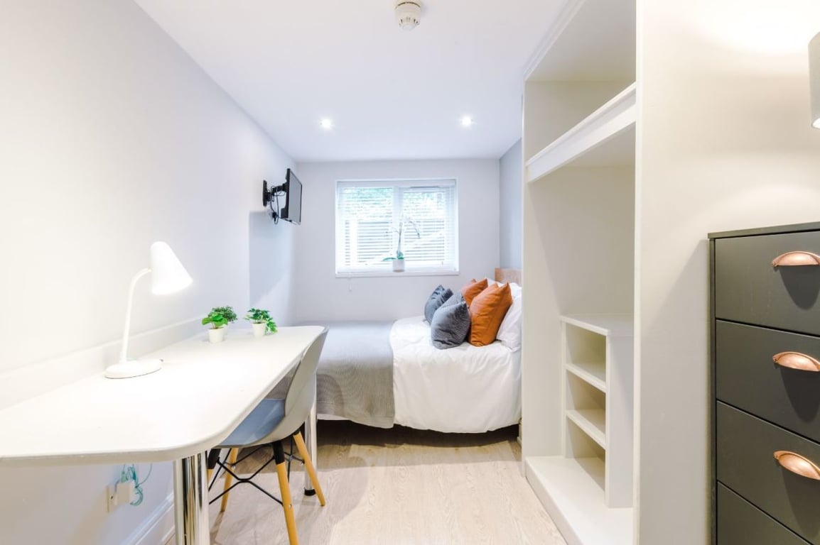 24 Brailsford Road