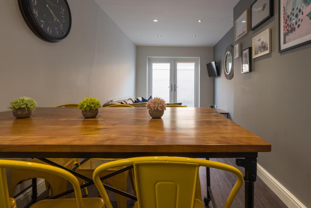 2 Rhymney Terrace