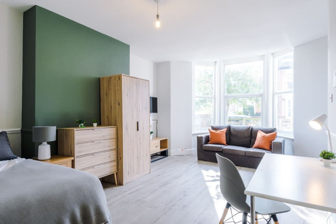 Flat A, 188 Heaton Park Road