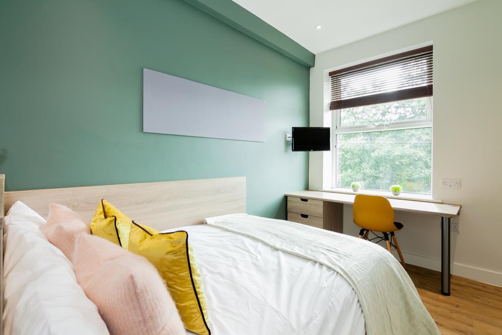 Flat 3, 42 Bankfield Road