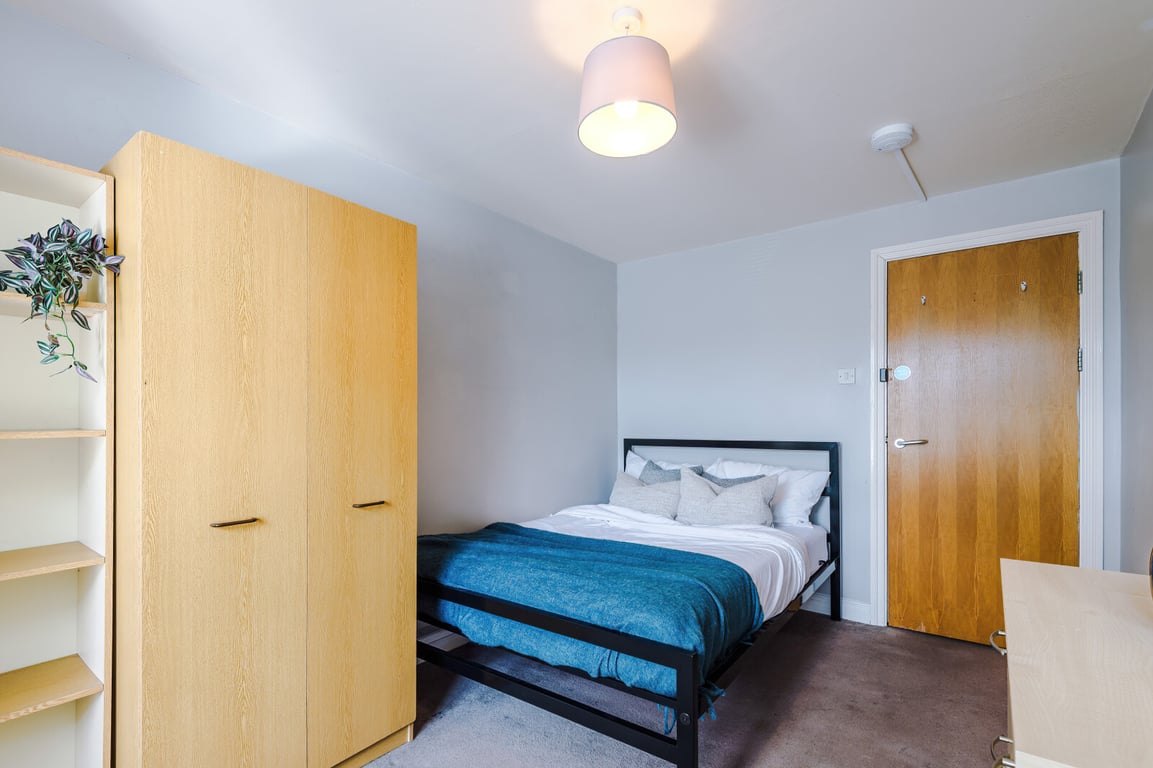 Flat 9, Rylands House