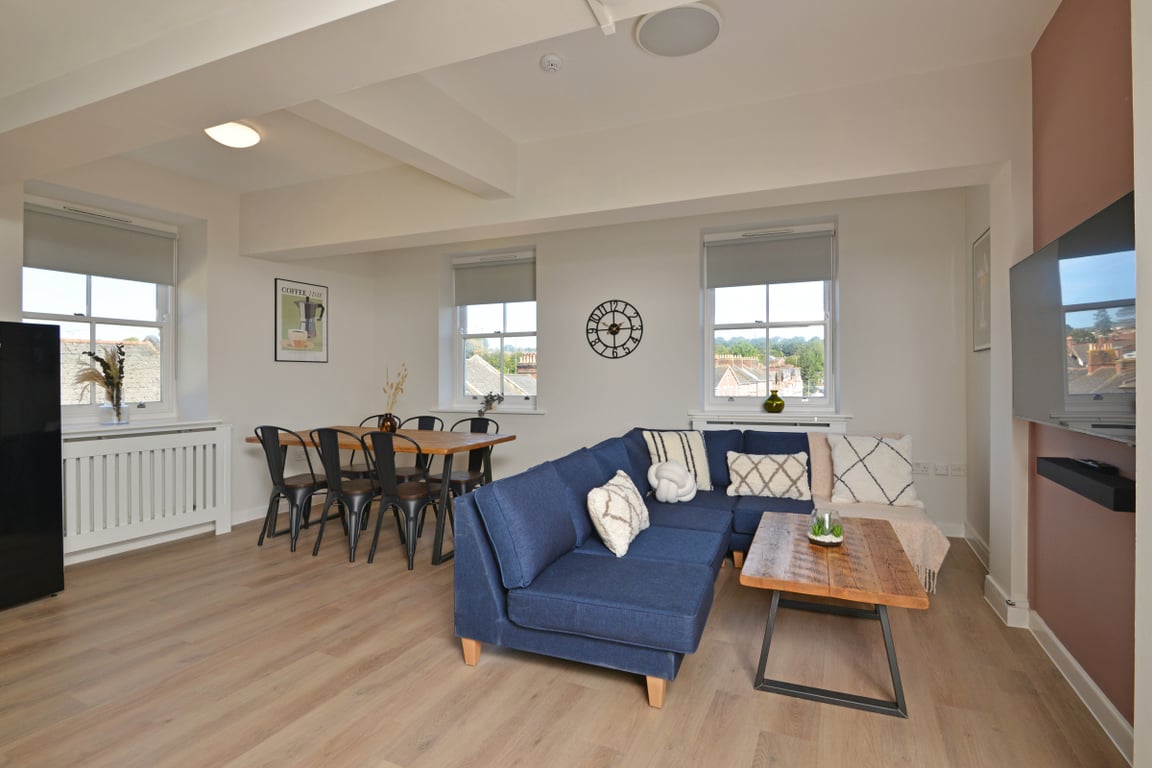 Flat 7, Isca Lofts