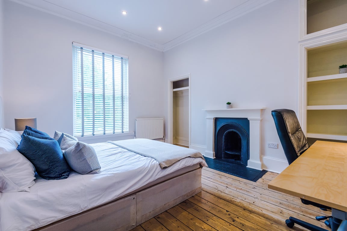 19 Kensington Terrace