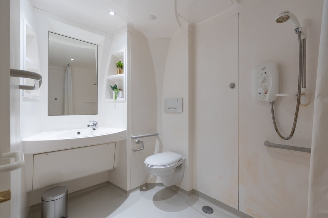 Flat 2, Hope Court
