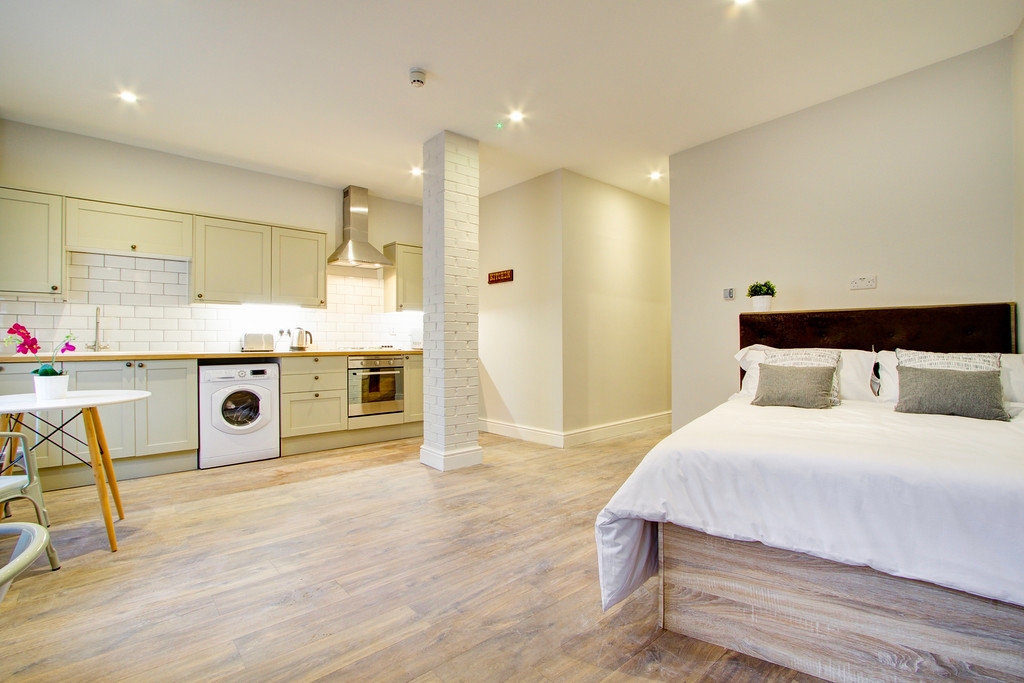 Flat Q, Park View