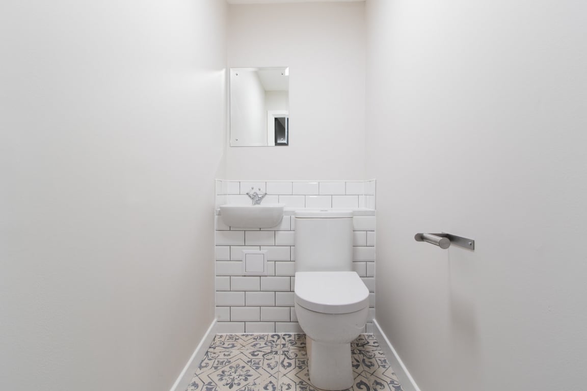 Flat 3, 6 Morrison Circus