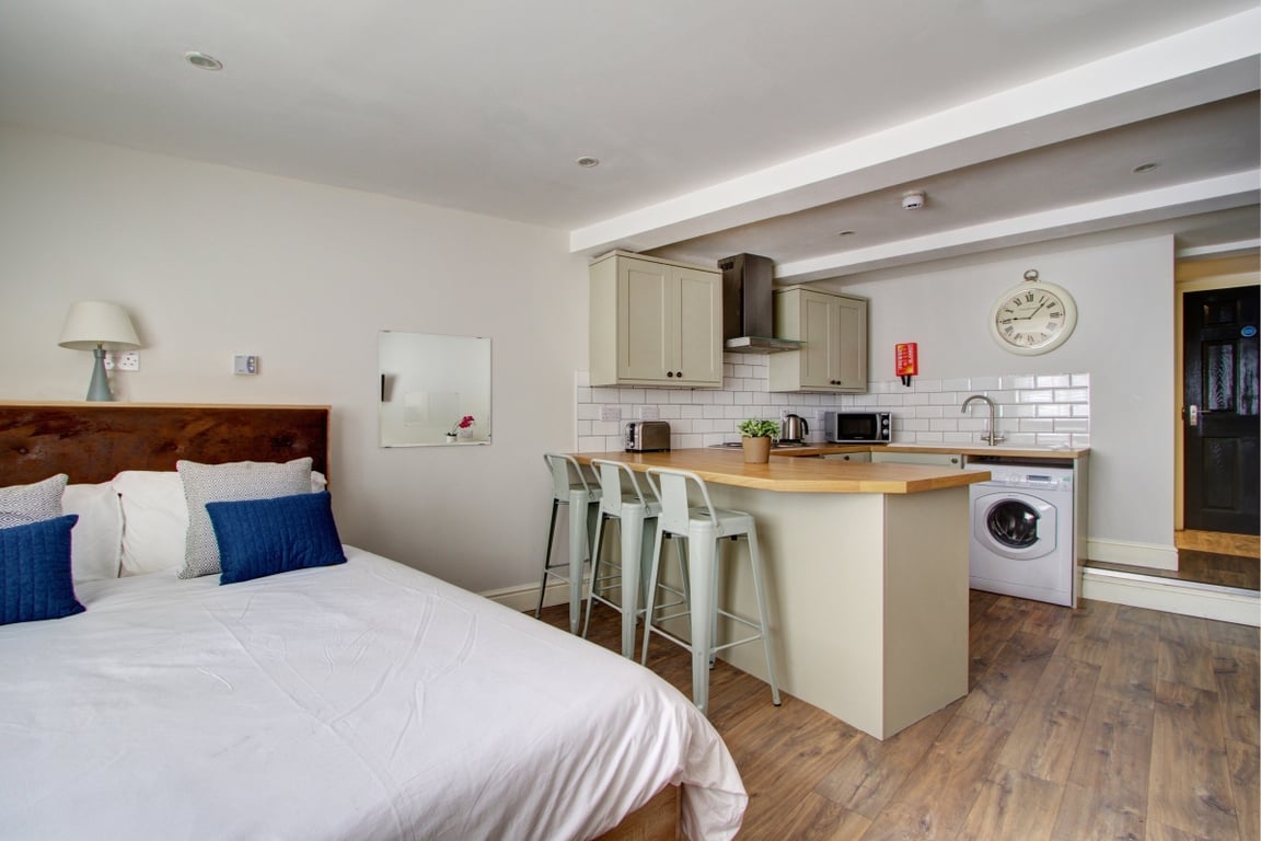 Flat L, Park View