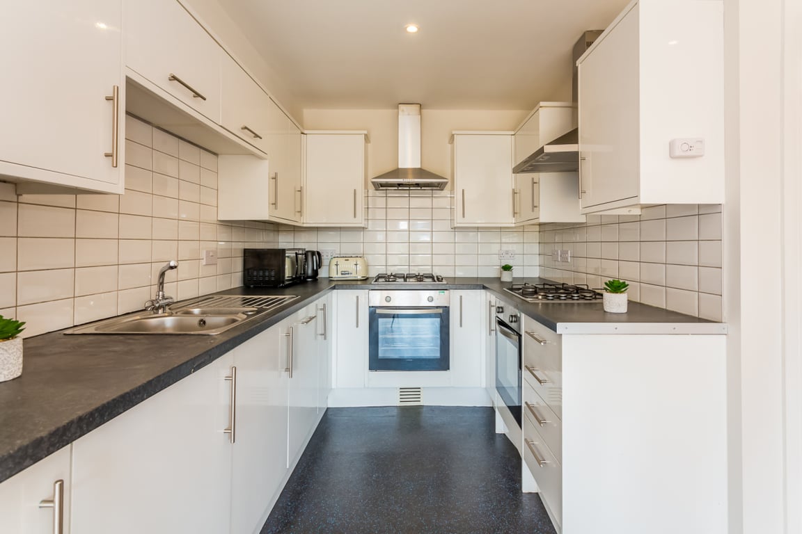 Flat 4, 1 St Hilds Lane