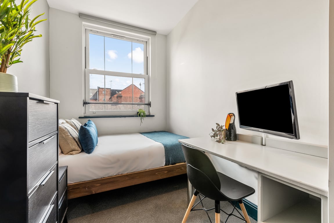 Flat 18, Shoe & Boot Factory