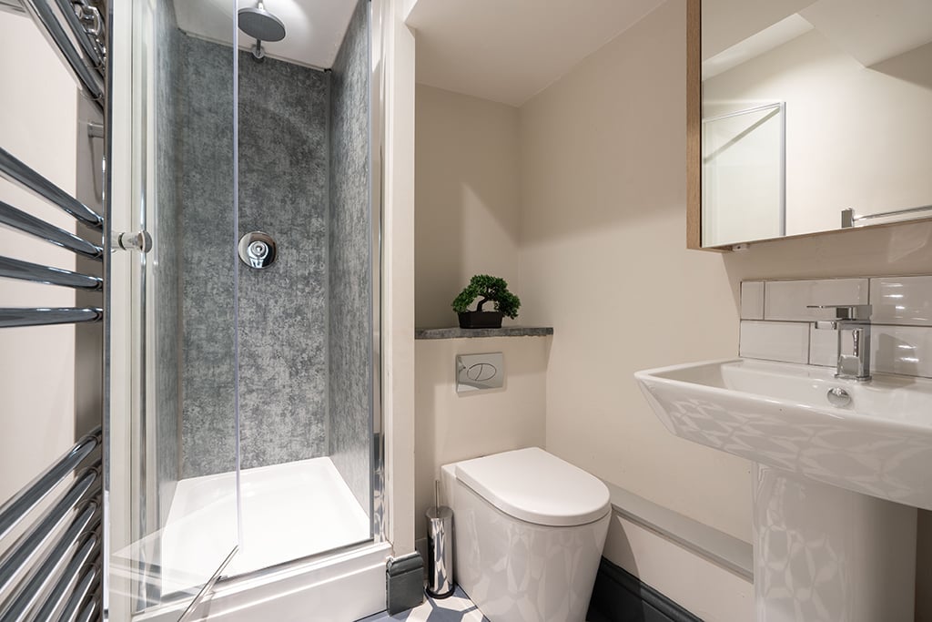Flat 2, 1a Rodney Street