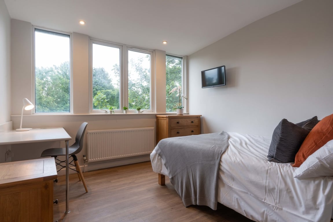 Flat 4 Linden House, 117-119 Jesmond Road