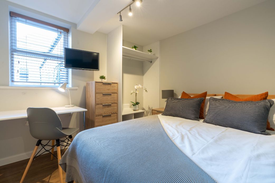 Flat 7 Shiners Yard, 123 Jesmond Road