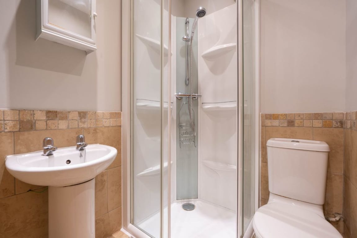 Flat 12 Shiners Yard, 123 Jesmond Road