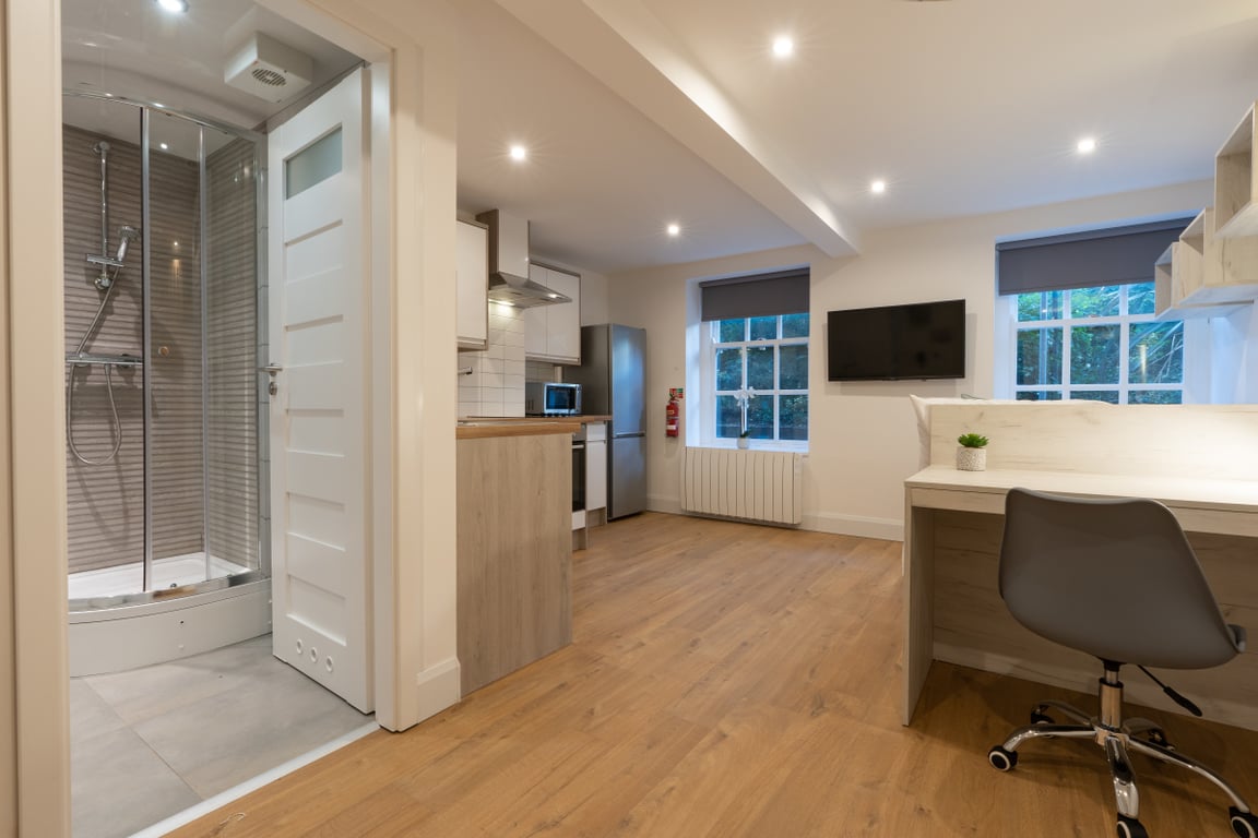 Studio 6, A Jesmond View