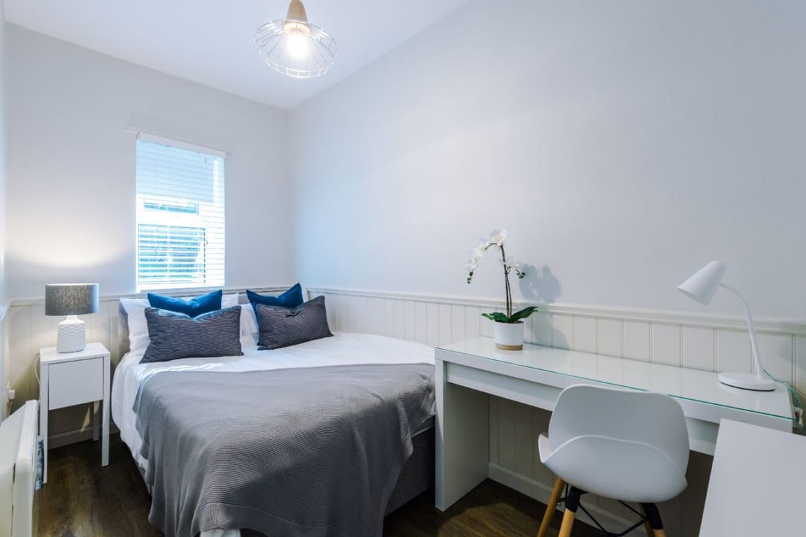Flat 4, 44 Burdon Terrace