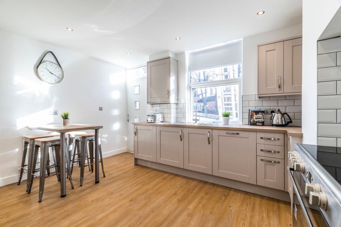 116 Woodsley Road