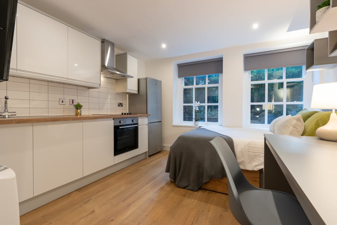 Studio 5, A Jesmond View