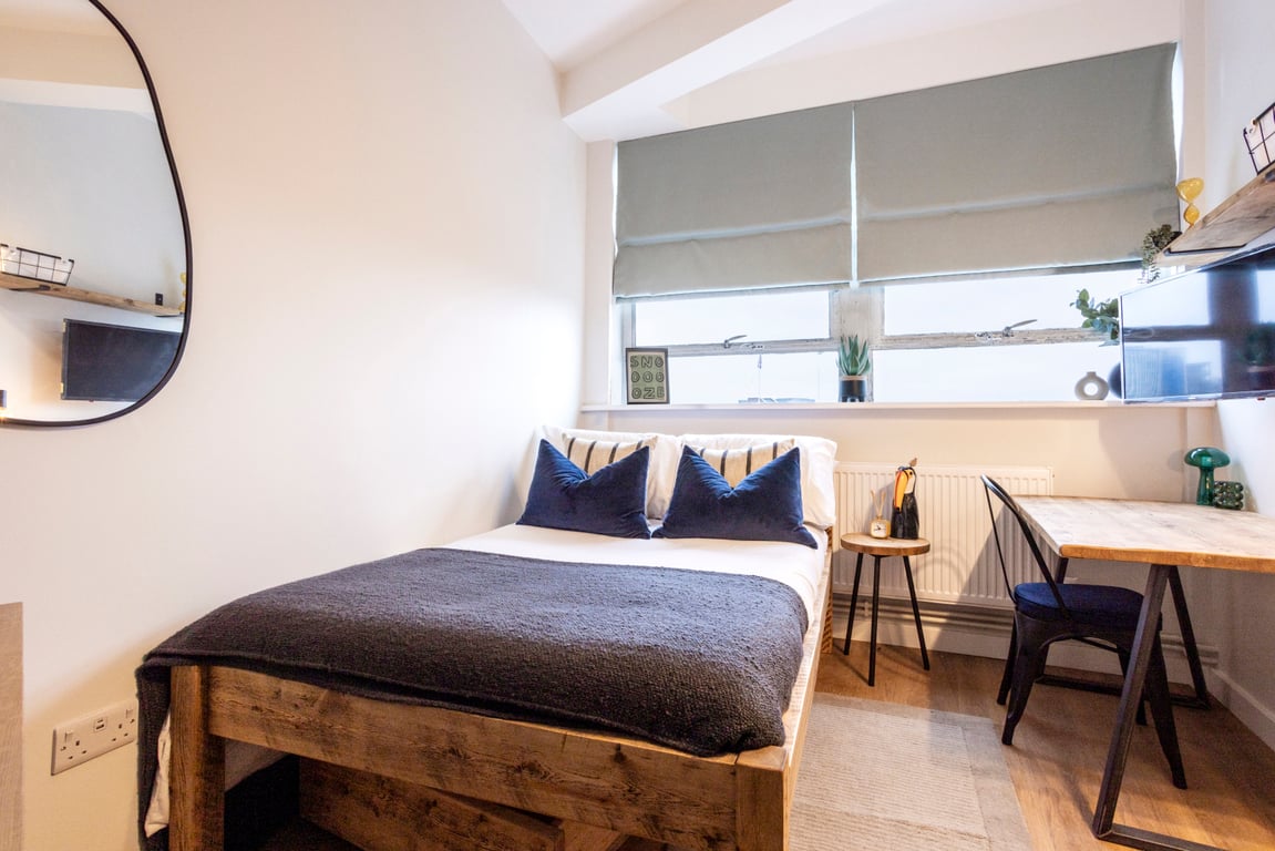 Flat 11, TW1X