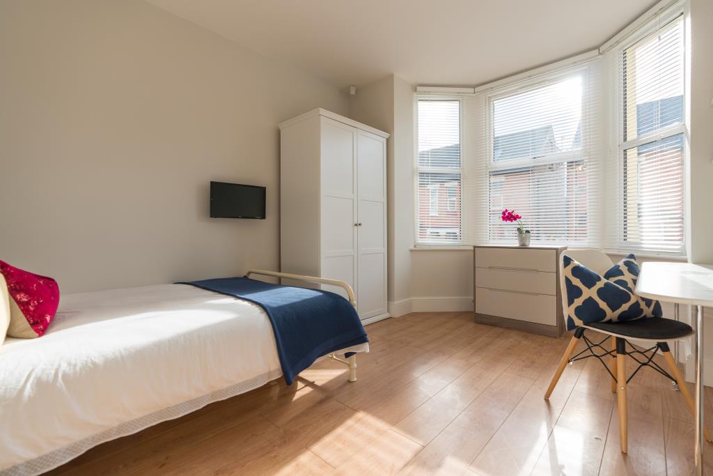 26 Teversal Avenue