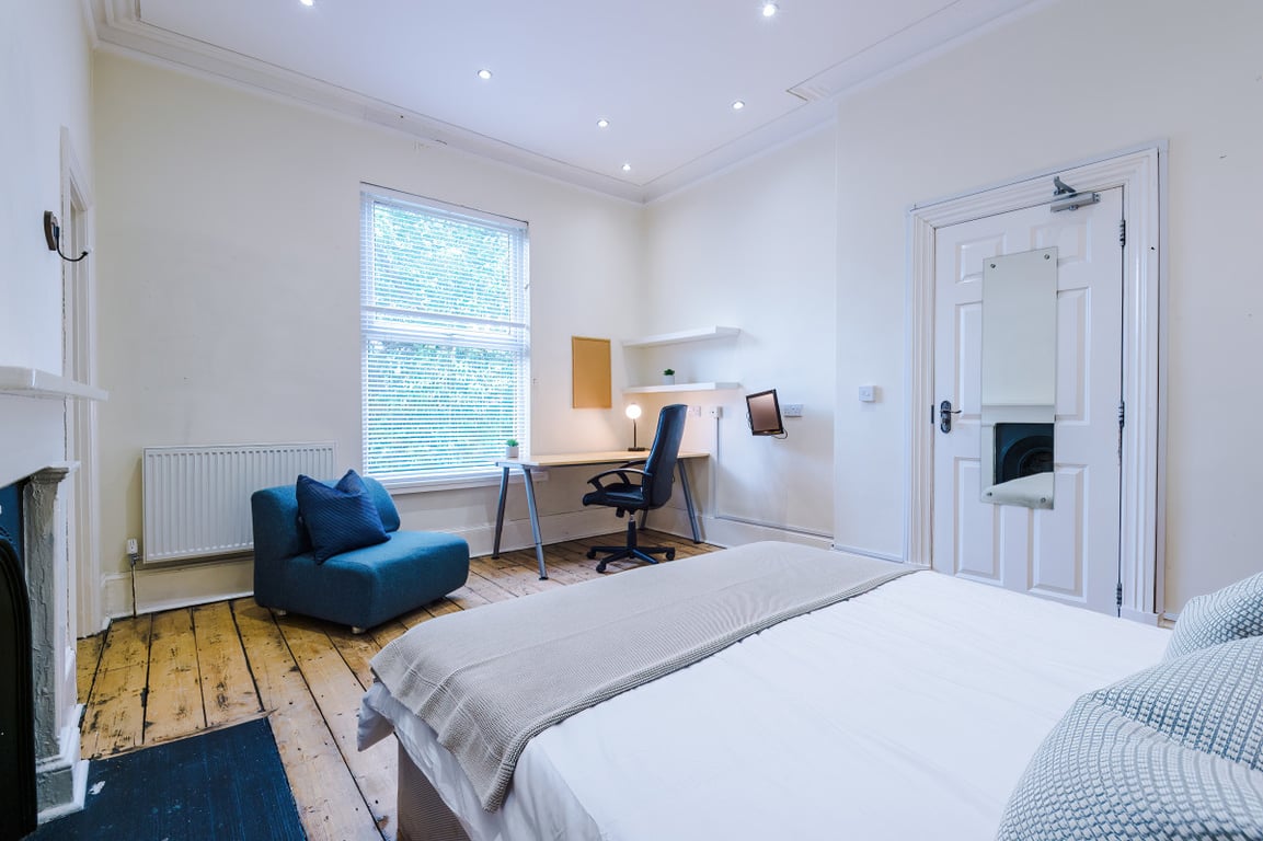19 Kensington Terrace