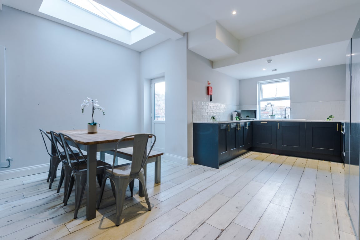 86 Woodcroft Road
