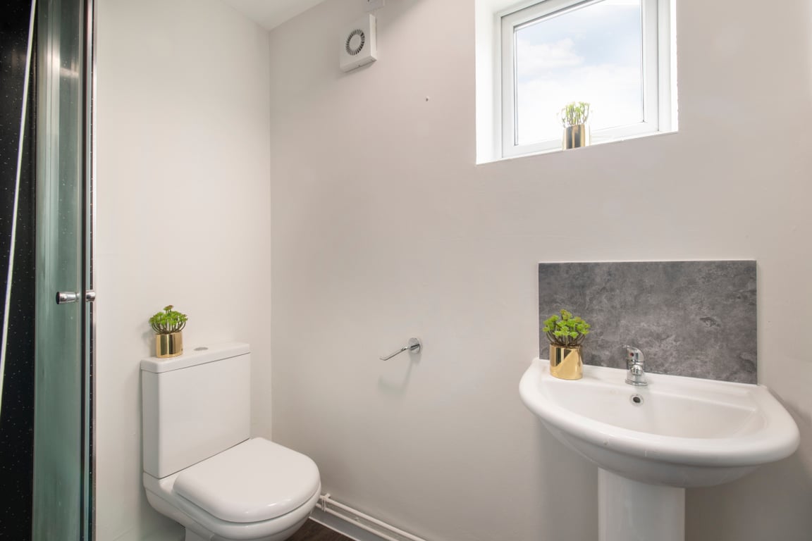 Flat 2, 4 Rob Roy House