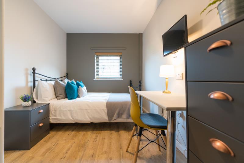 Flat 2, Byron Lofts