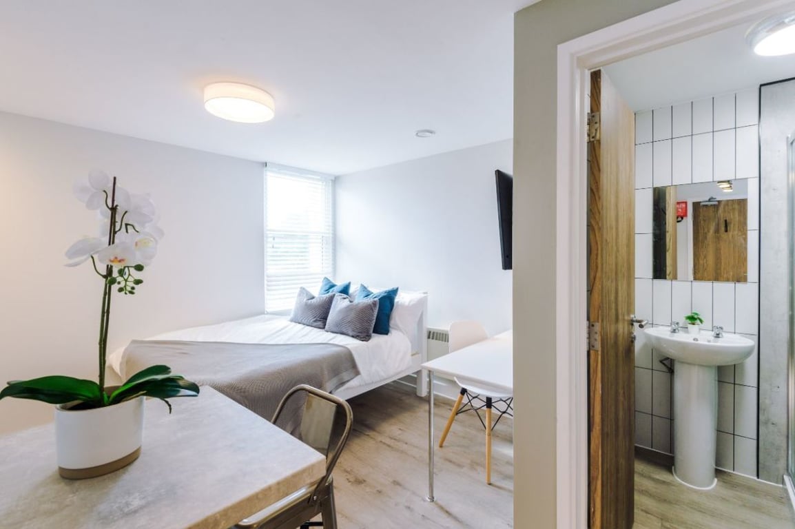 Flat 5 Sanderson House, 107 Jesmond Road
