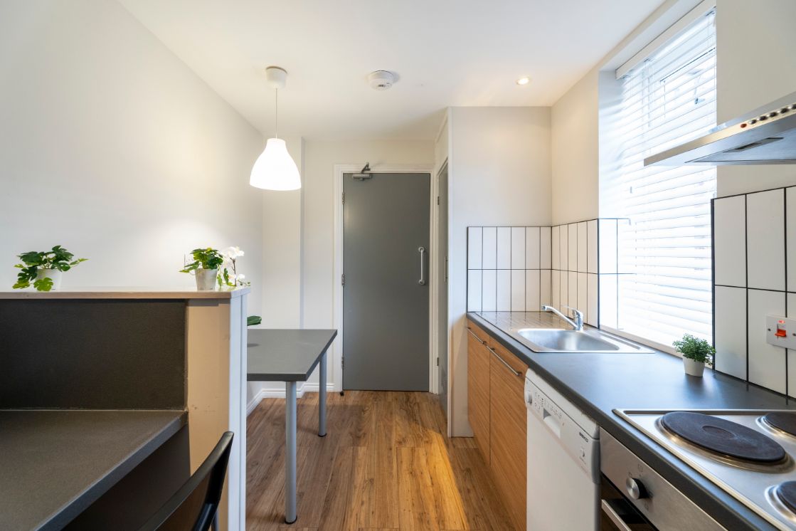 Flat 5 29 Trewhitt Road