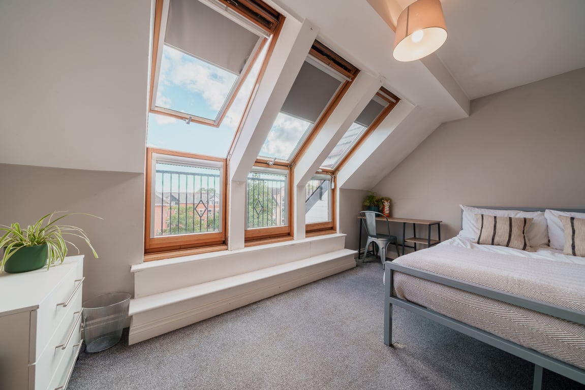 Flat 12, Lowry House