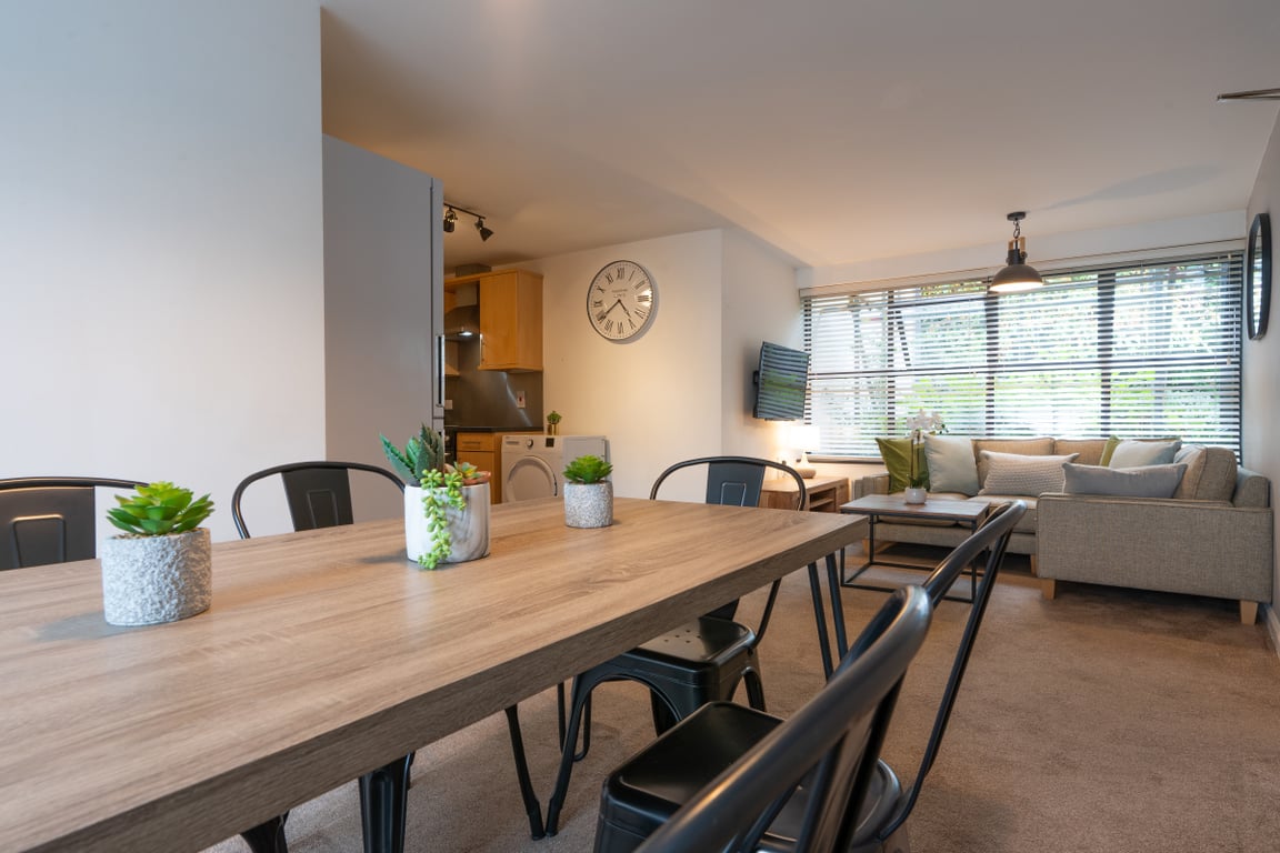Flat 7, Hope Court