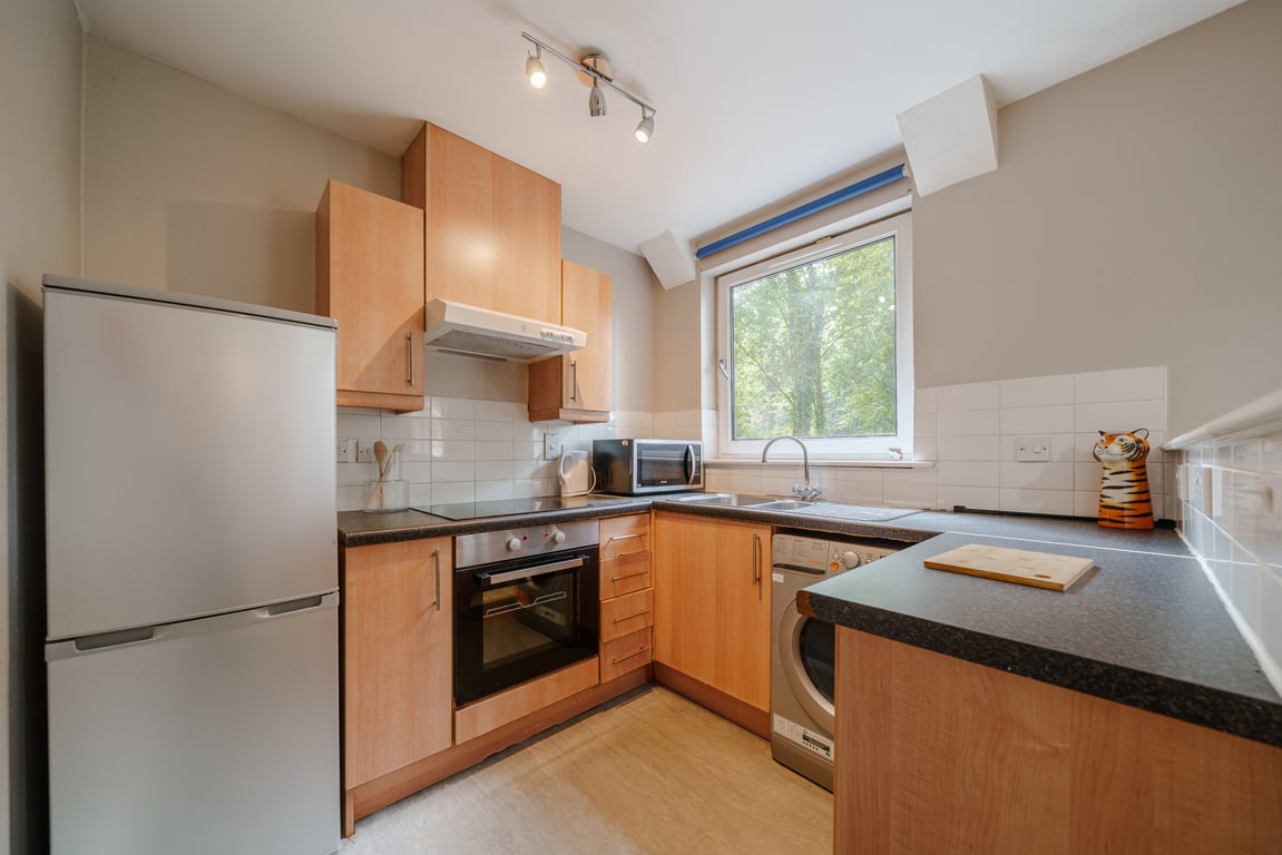 Flat 46, Mayfair Court