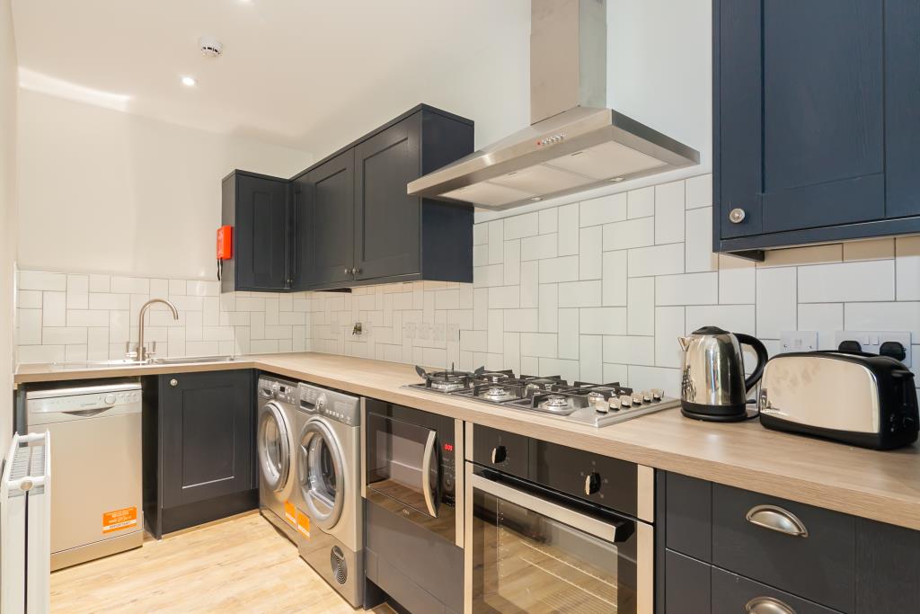 Flat 5, 42 Bankfield Road