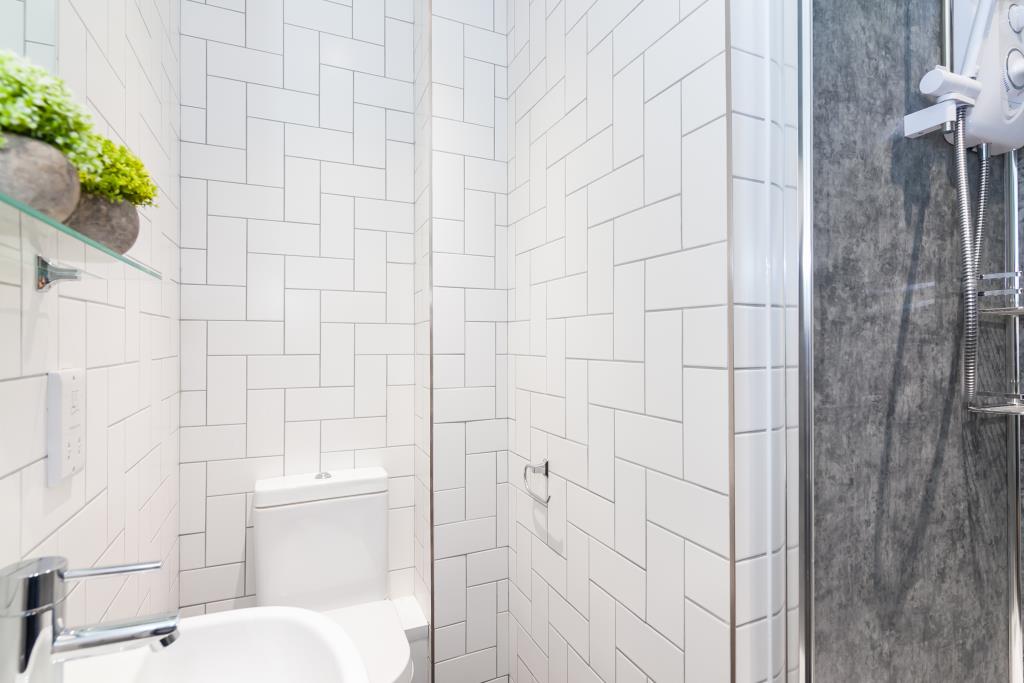 Flat 6, 42 Bankfield Road