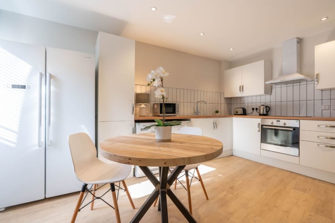 Flat C, 113 Portland Road