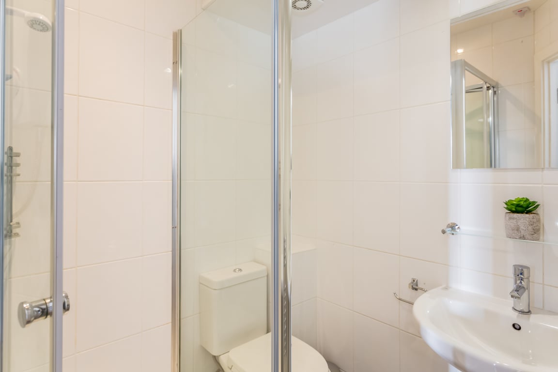 Flat 4, 1 St Hilds Lane